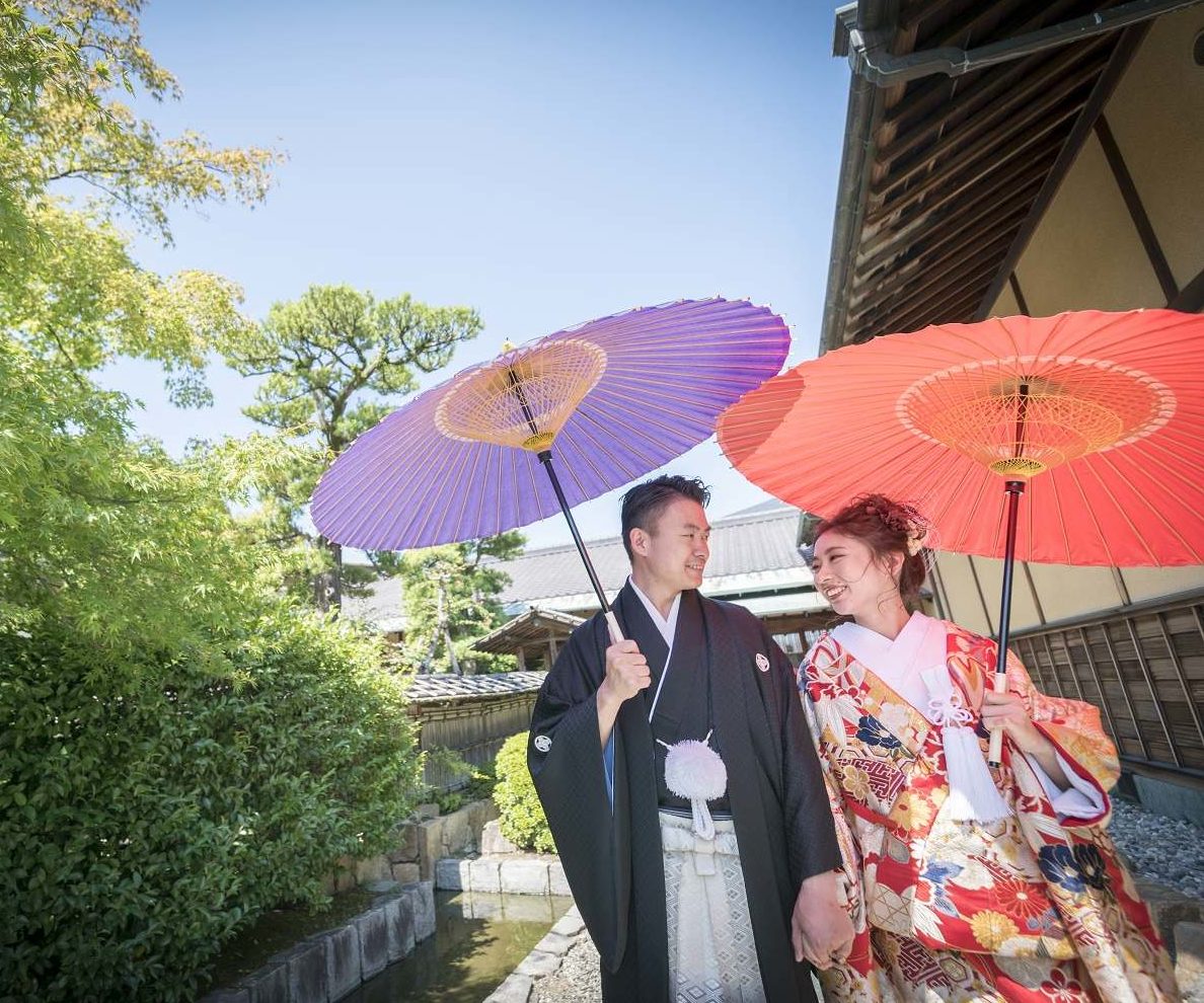 香川県高松市の小さな結婚式相談カウンターマリマリコンシェルジュの紋付袴と色打掛を着てのフォトウエディング