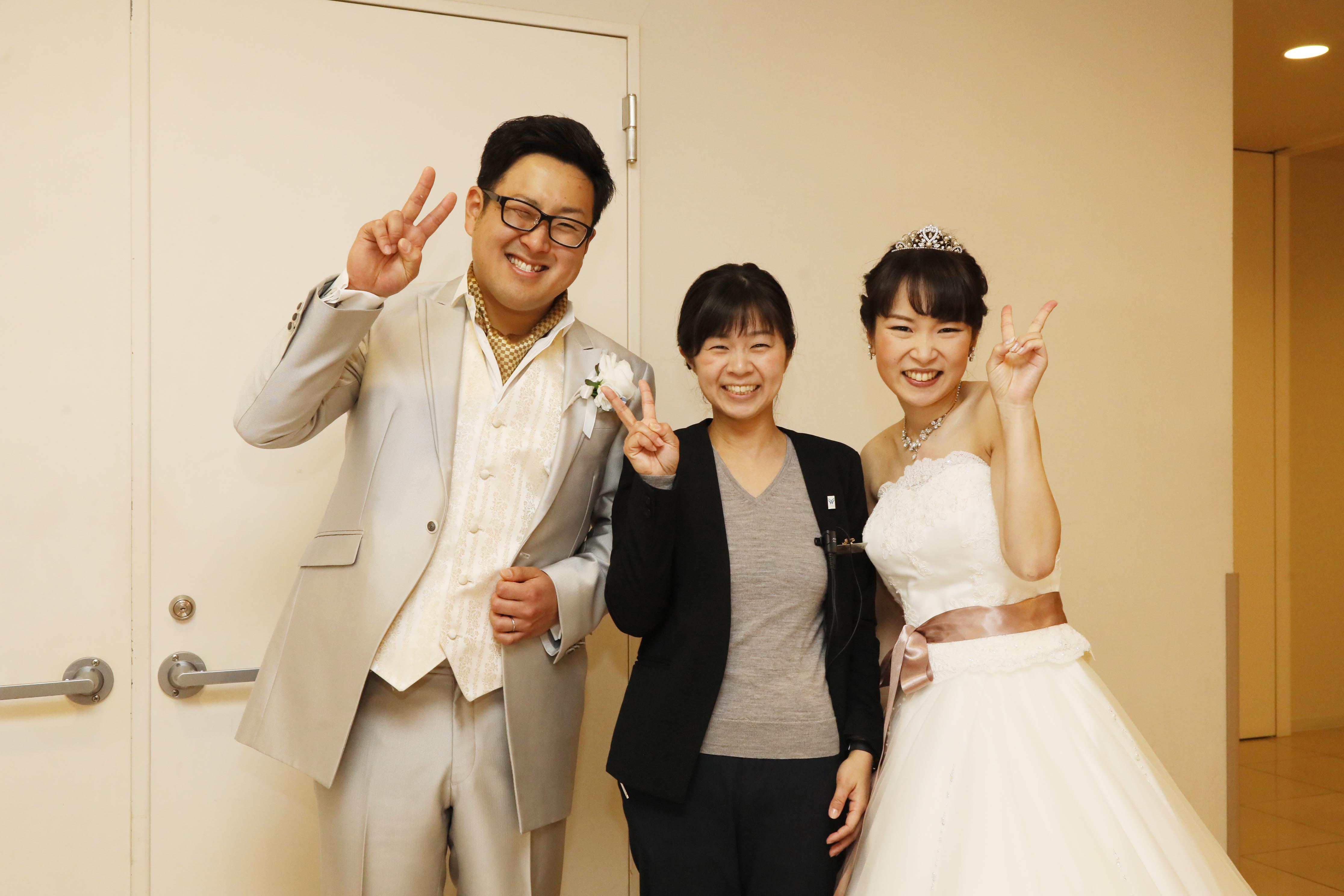 香川県高松市の小さな結婚式紹介所マリマリコンシェルジュのスタッフとお客様フォト